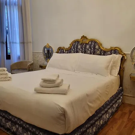 Casa Fenice Bed & Breakfast 4*