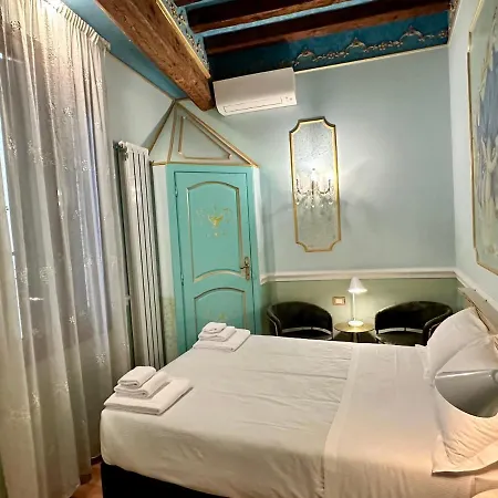Bed & Breakfast Casa Fenice Venice