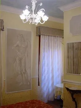 Casa Fenice לינה וארוחת בוקר