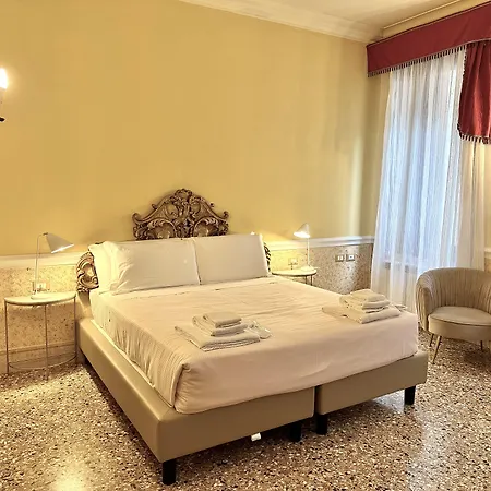 Casa Fenice