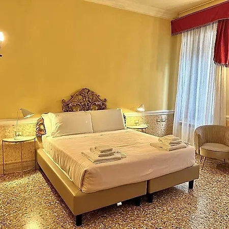 Casa Fenice