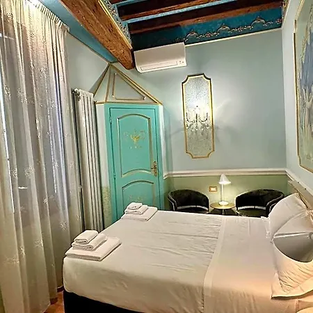 Casa Fenice 3* البندقية