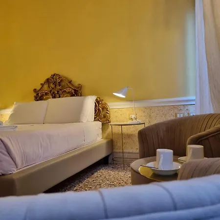 Casa Fenice 4*